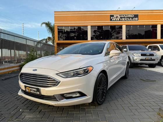 FORD FUSION 2.0 TITANIUM AWD 16V GASOLINA 4P AUTOMÁTICO FORD FUSION 2.0 TITANIUM AWD 16V GASOLINA 4P AUTOMÁTICO